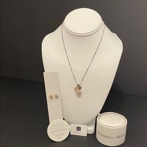 Hillberg & Berk Rose Gold Necklace and Earring Set